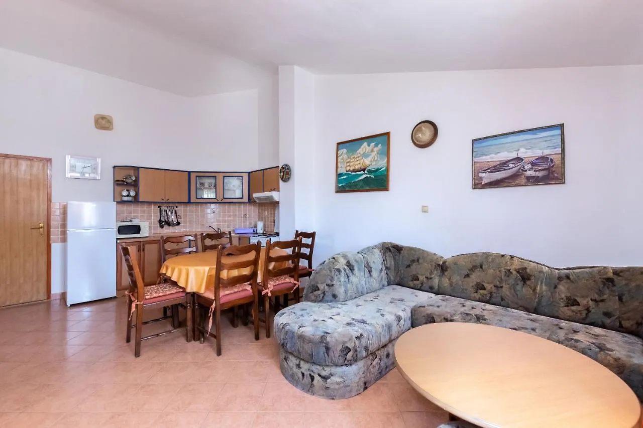 Apartments Marija I Lopar