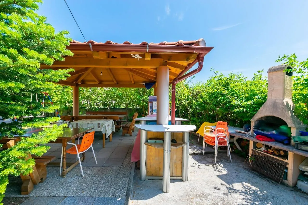 Apartments Marija I Lopar Kroatien
