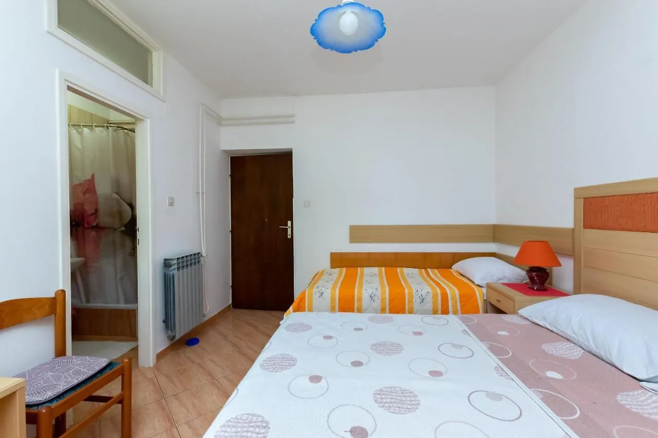 Apartments Marija I Lopar