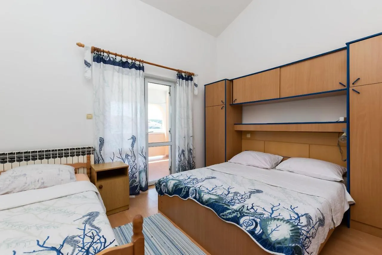 Apartments Marija I Lopar Kroatien